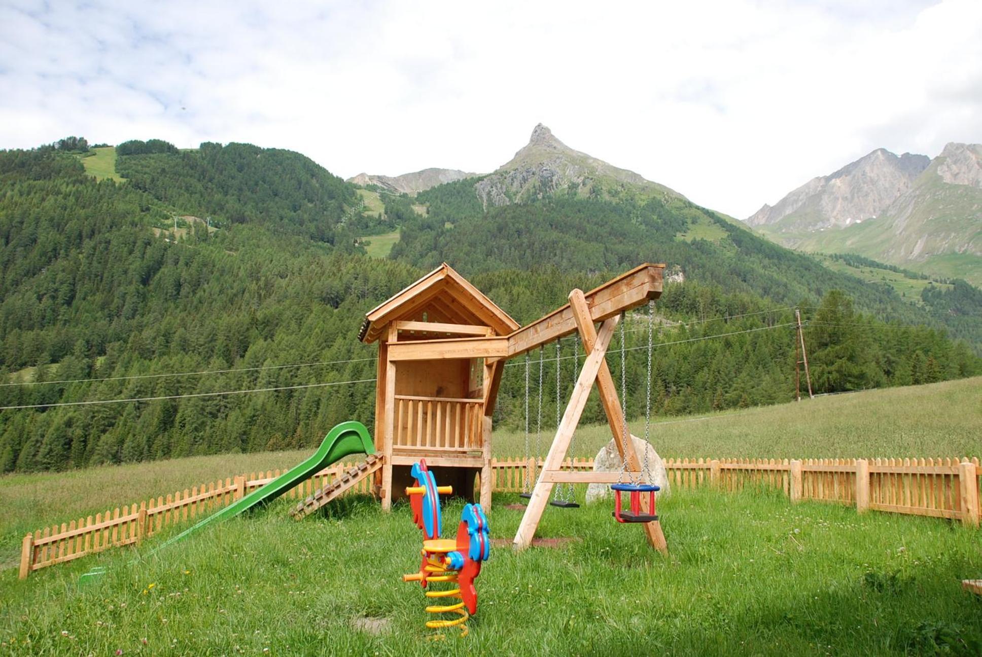 Haus Ursula Apartamento Kals-am Großglockner Exterior foto