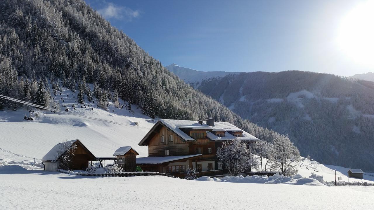 Haus Ursula Apartamento Kals-am Großglockner Exterior foto