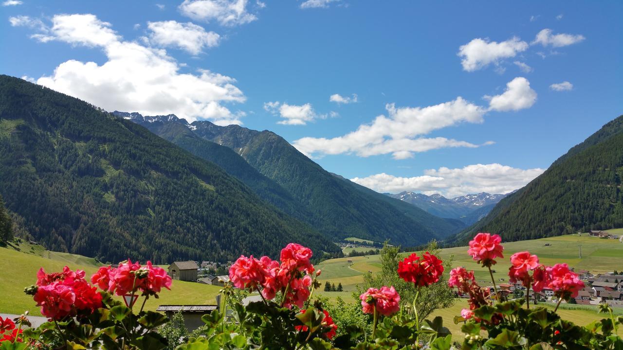 Haus Ursula Apartamento Kals-am Großglockner Exterior foto